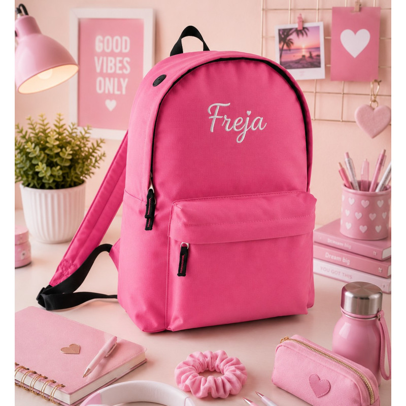 Pink børnerygsæk med navn – Broderet taske til piger