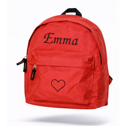 Rød børnerygsæk med navn broderet – Passer 2-6 år